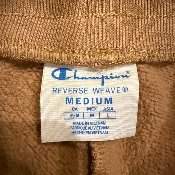 Champion Brown Shorts - Picture 4 of 4